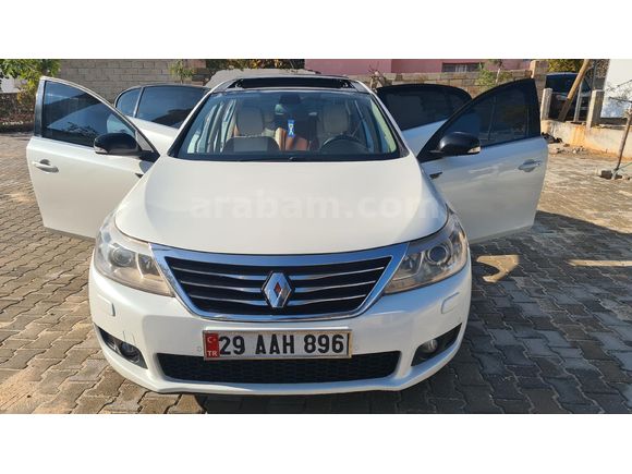Sahibinden Renault Latitude 1.5 dCi Executive 2012 Model   Beyaz