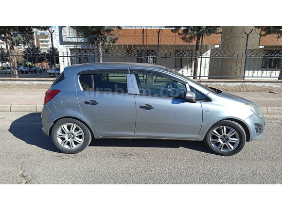 Sahibinden Opel Corsa 1.2 Essentia 2012 Model 
