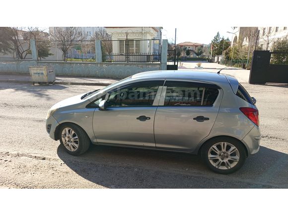 Sahibinden Opel Corsa 1.2 Essentia 2012 Model 