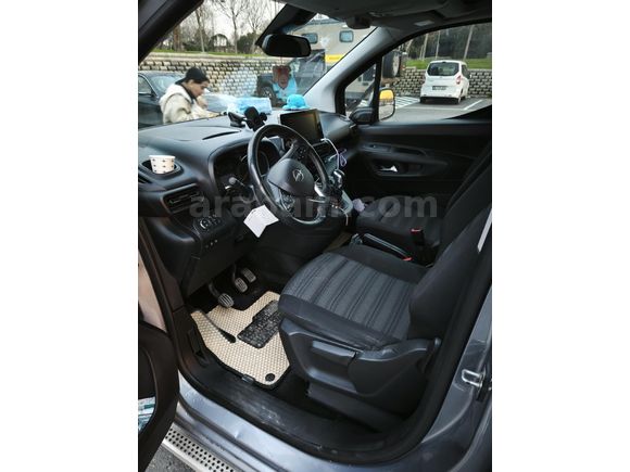 Sahibinden Opel Combo 1.5 CDTI Excellence 2019 Model