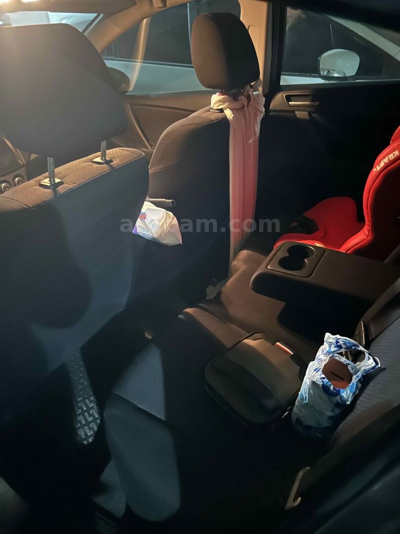 Sahibinden Mazda 3 1.6 Touring 2010 Model İstanbul 233.000 km Gri (Gümüş) 7