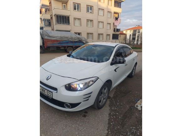 Sahibinden Renault Fluence 1.5 dCi Dynamique 2011 Model