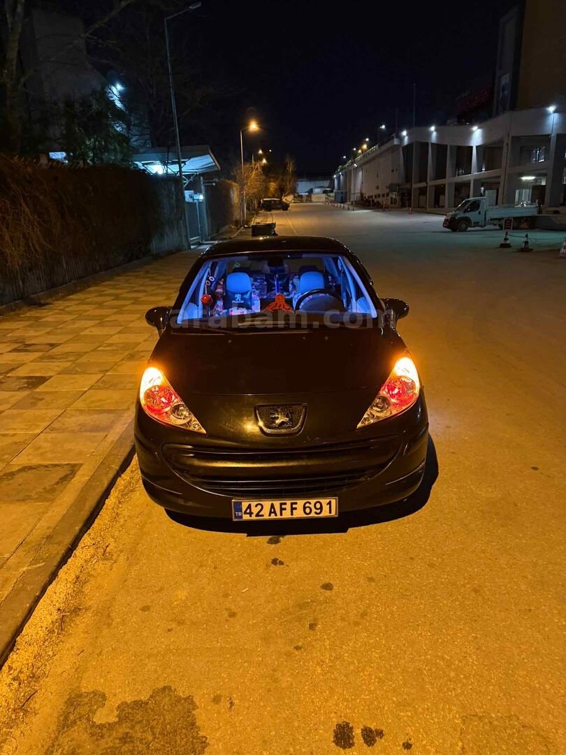 Sahibinden Peugeot 207 1.4 HDi Trendy 2007 Model Ankara 373.000 km Siyah 1