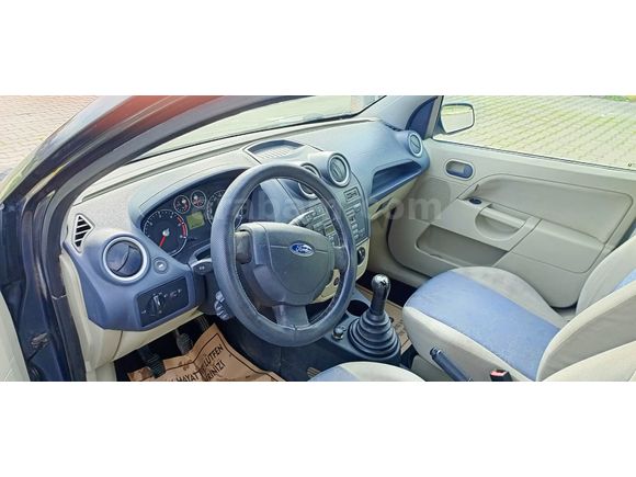 2006 model makyajlı Fiesta