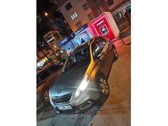 Sahibinden Peugeot 2008 1.6 e-HDi Active 2015 Model  104.000 km Füme
