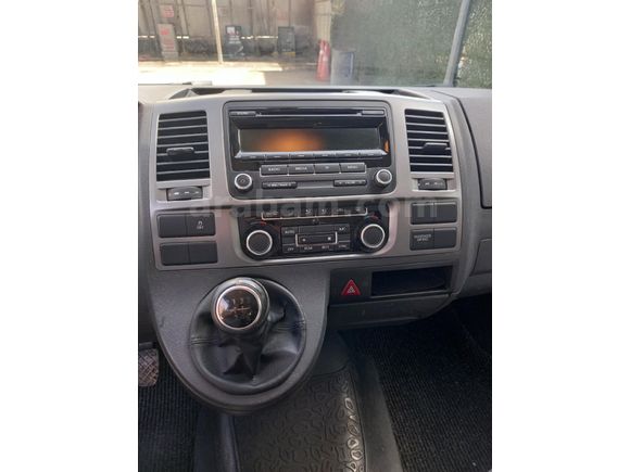 Sahibinden Volkswagen Caravelle 2.0 TDI Trendline 2014 Model  341.000 km Siyah