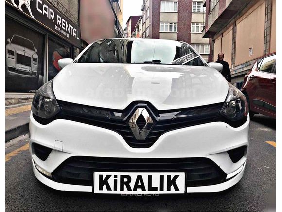 LA FERRO CAR RENTAL'DEN RENAULT CLİO 2000TL