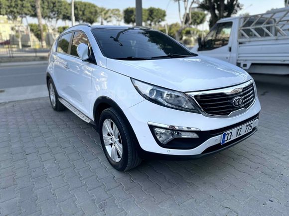 Sahibinden Kia Sportage 1.6 GSL Plus 2013 Model  ACİKMALAYİ OKUYUN. 