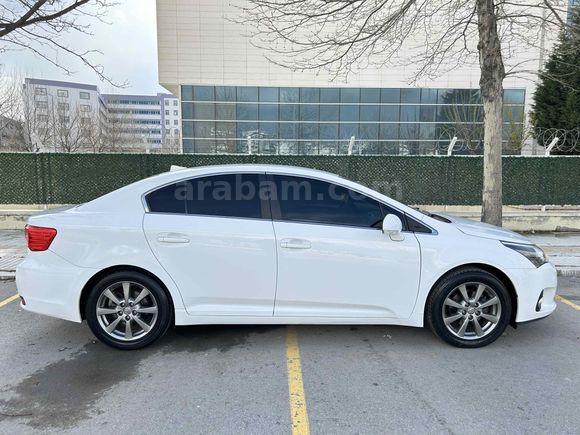 Sahibinden Toyota Avensis 1.6 Elegant Extra 2012 Model Çorum