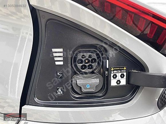 ÜNİVERSİTE_2025 KIA EV6 ELEGANCE_19' JANTLAR_4 KLTK ISITMA_HFZ
