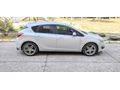 Bakımlı Opel Astra j kasa Tesla ekran