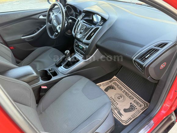 Sahibinden Ford Focus 1.6 TDCi Titanium 2012 Model 