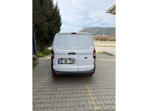 Sahibinden Ford Transit Courier 1.5 TDCi Trend 2015 Model Beyaz
