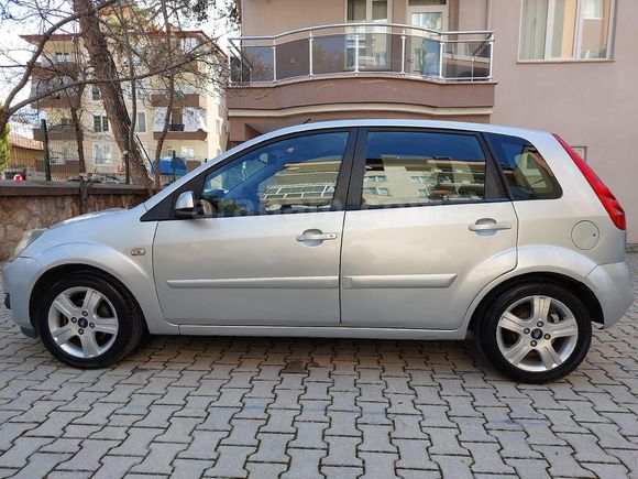 Sahibinden Ford Fiesta 1.4 Collection 2008 Model