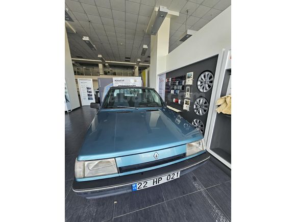 Sahibinden Renault R 9 1.4 Broadway 1996 Model