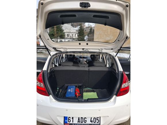 Hyundai İ20 Değişensiz Aile Aracı