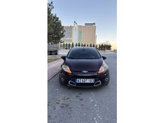 Boyasız değişensiz tramersiz Ford Fiesta 1.4 Titanium X 2011 Model  208.000 km Bordo
