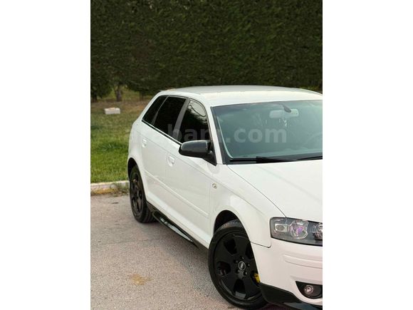 Sahibinden Audi A3 Sportback 1.4 TFSI Ambition 2008 Model  230.000 km Beyaz