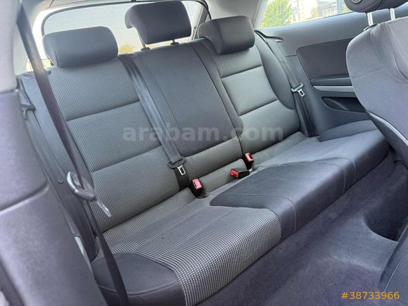 2011 AUDİ A3 1.6 TDI ATTRACTİON DEĞİŞENSİZ-SUNROOF-OTOMATİK