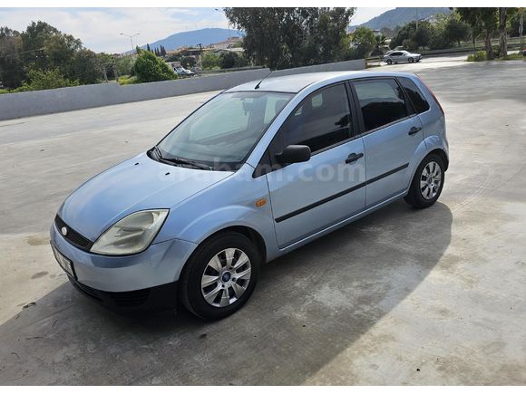 Sahibinden Ford Fiesta 1.4 TDCi Comfort 2005 Model  205.000 km Mavi (metalik)