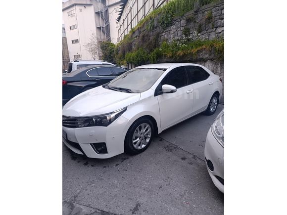 Sahibinden Toyota Corolla 1.4 D-4D Premium 2013 Model