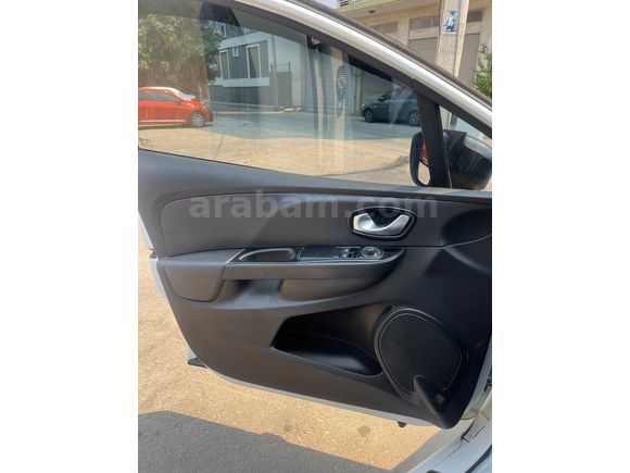 Sahibinden Renault Clio 1.5 dCi Joy 2015 Model 