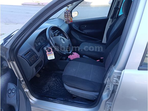 Sahibinden Fiat Palio 1.2 Active 2005 Model 