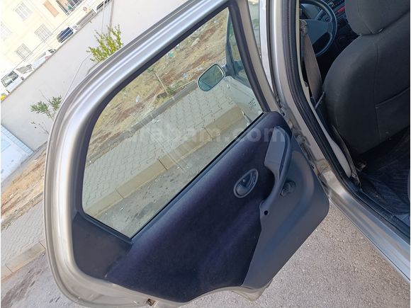 Sahibinden Fiat Palio 1.2 Active 2005 Model 