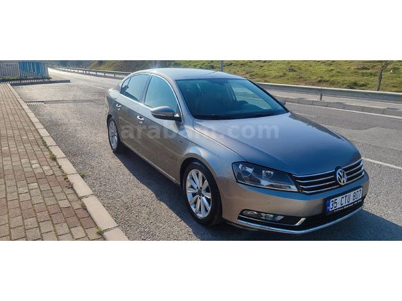Sahibinden Volkswagen Passat 1.6 TDi BlueMotion Exclusive 2013 Model izmir suv tarzı araçlarla tkas olur