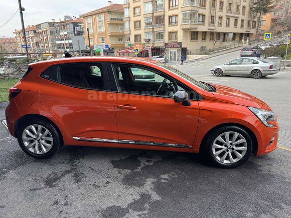 Sahibinden Renault Clio 1.0 TCe Touch 2023 Model 
