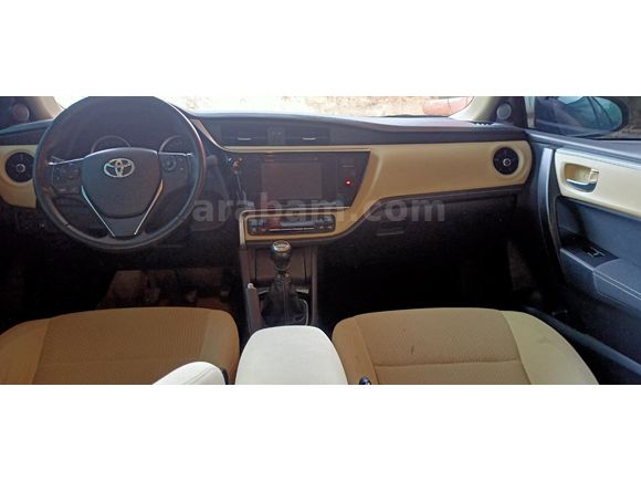 Sahibinden Toyota Corolla 1.6 Touch 2017 Model