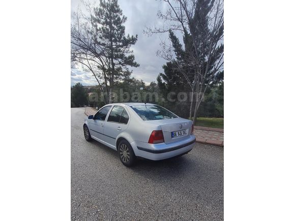 Sahibinden Volkswagen Bora 1.6 Trendline 2000 Model