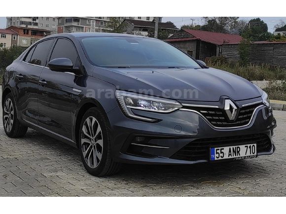 Sahibinden Renault Megane 1.3 TCe Icon 2024 Model Gri (titanyum)