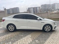 TEMİZ VE UYGUN FİYATLA MEGANE 4