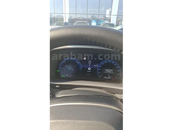 Sahibinden Toyota Corolla Cross 1.8 Hybrid Flame 2025 Model Ankara 19.000 km Gri