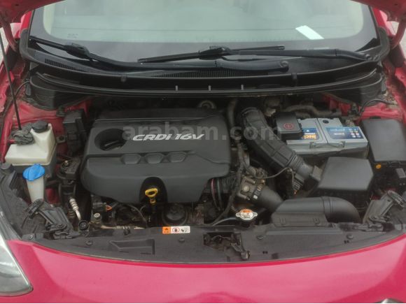 son fiyat gel al Sahibinden Hyundai i30 1.6 CRDi Elite 2013 Model