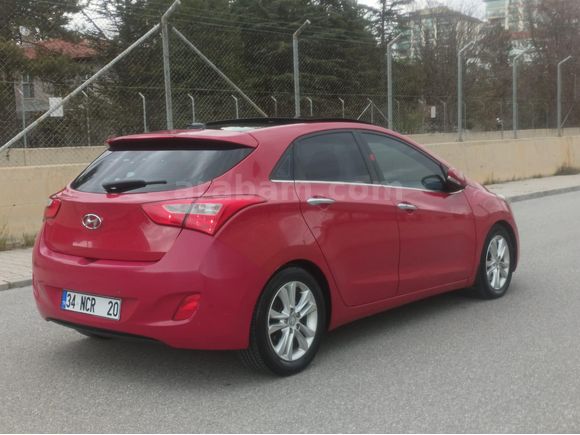 son fiyat gel al Sahibinden Hyundai i30 1.6 CRDi Elite 2013 Model