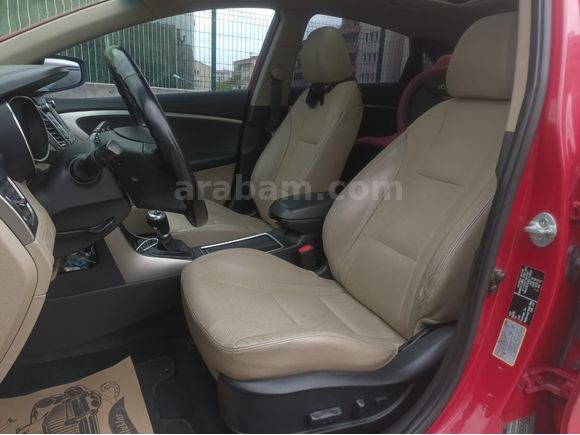 son fiyat gel al Sahibinden Hyundai i30 1.6 CRDi Elite 2013 Model