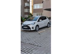 Sahibinden Toyota Yaris 1.0 Life 2015 Model  63.100 km Beyaz