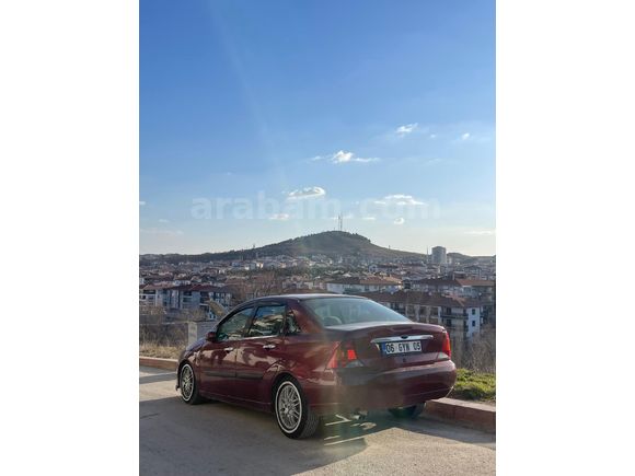 Sahibinden Ford Focus 1.6 Ghia 2000 Model