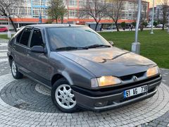 SON HAFTA SON FİYAT.. R 19 1.6 Europa RTE 1997 Model 