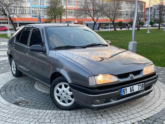 SON HAFTA SON FİYAT.. R 19 1.6 Europa RTE 1997 Model 