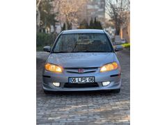 SAHİBİNDEN BAKIMLI ÖZEL PLAKALI HONDA