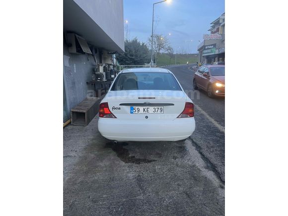Sahibinden Ford Focus 1.6 Ambiente 2001 Model 
