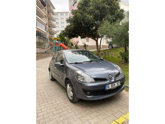 Sahibinden Renault Clio 1.4 Dynamique 2006 Model  267.000 km Mavi