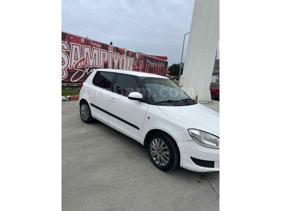 
2013 Skoda Fabia Ambition | Açıklamayı  Okuyun