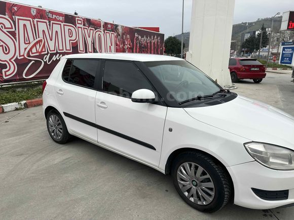 
2013 Skoda Fabia Ambition | Açıklamayı  Okuyun