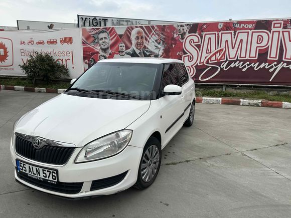 
2013 Skoda Fabia Ambition | Açıklamayı  Okuyun
