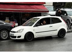 Sahibinden Ford Fiesta 1.4 TDCi Sport 2006 Model