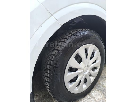 Sahibinden Ford Tourneo Courier 1.5 EcoBlue Deluxe 2024 Model